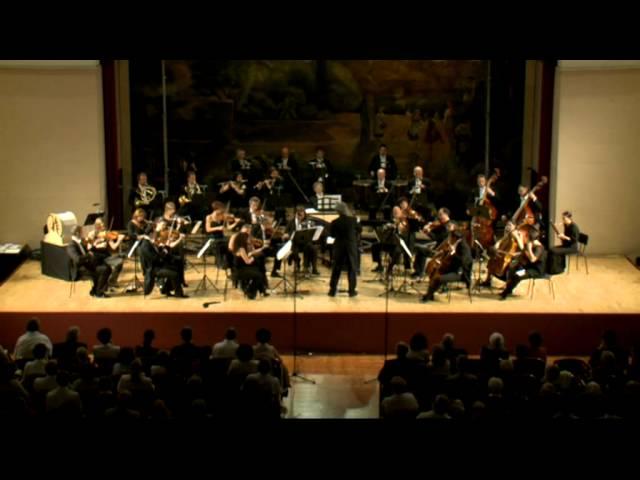 C. Ph. E. Bach Symphony in D Major - Reinhard Göbel & Budapest Festival Orchestra