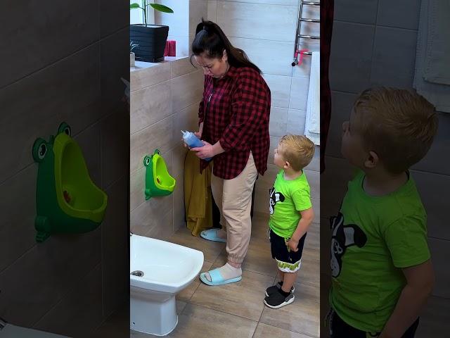 Mom's Unique Approach to Teaching Kids Hygiene #shorts