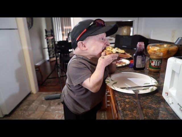 How to Make the Best Sandwich Ever | Verne Troyer