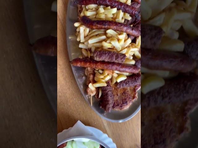 Вкусные экскурсии к водопадам Кравице: Погрузитесь в мир природы и вкусов