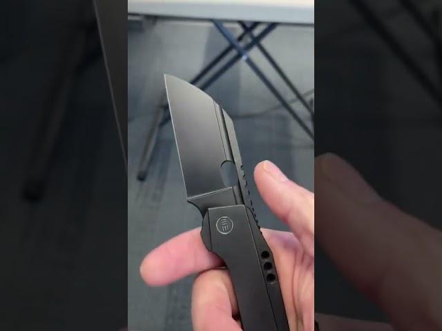 WE Roxie 3 - Office Flick Overview. Fantastic design by Todd Knife & Tool Co. Amazing knife!