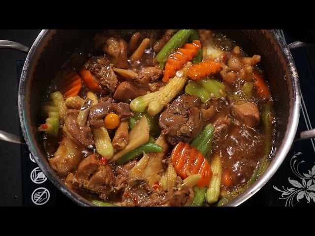 Cách làm Gà Kho Củ Quả - Món Ăn Ngon Nhất Định Phải Thử | Caramelized Chicken & Vegetable