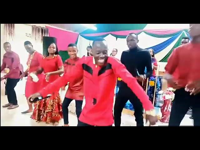 Aliyeniokoa by Essence of WORSHIP done by Henry The Band