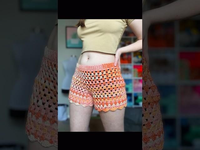 Crochet shorts pattern from Onethiird crochet  #crochet