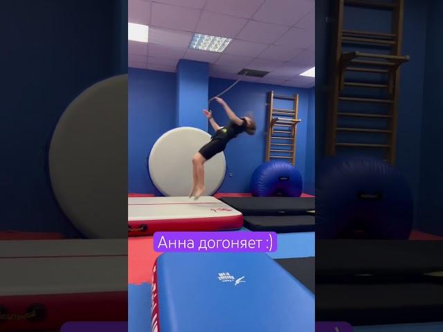 А это Анна Останина !