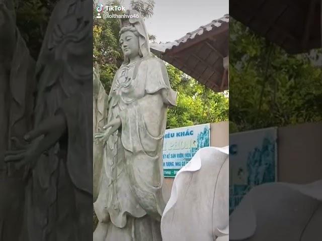 Phật ở quanh ta