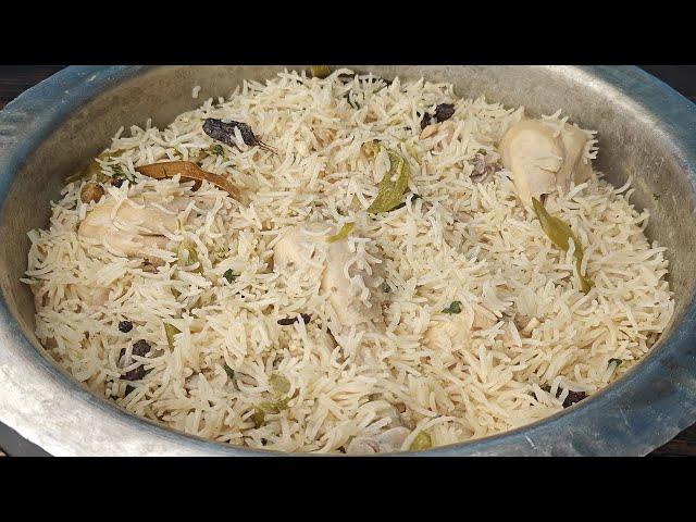 White Chicken Pulao | Quick Easy Delicious White Chicken Pulao Recipe | चिकन पुलाव