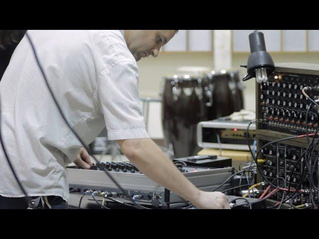 On Noise: Aaron Dilloway [Mini documentary]