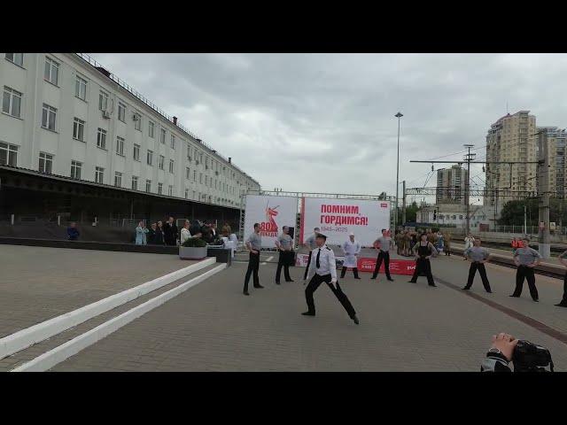 Ретропоезд «Воинский эшелон», Волгоград, вокзал "Волгоград-1", 08 мая 2025 года