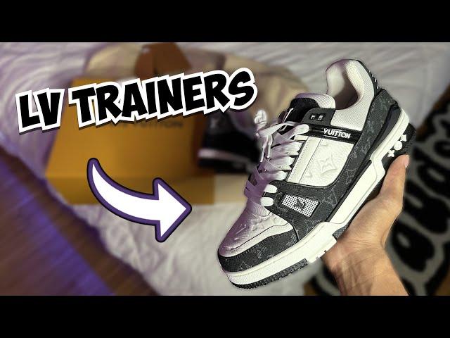 LOUIS VUITTON TRAINERS (Shoe Review + Try On)