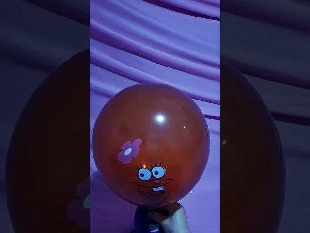 SANDY CHEEKS SPONGEBOB SQUAREPANTS BALLOON INFLATION AND DEFLATION!!!