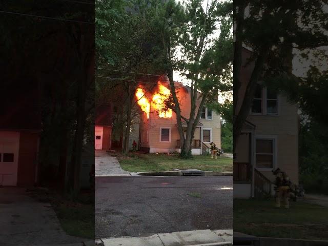 House fire in 800 block of Hardin Street in Columbia