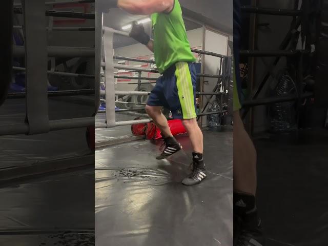 Кросс на мешке’30минут без перерыва #бокс #boxing #тренербокс #coach #тренер #кросс #груша #скорость