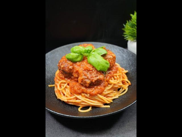 Spaghetti & Meatballs  #asmr #recipe #giallozafferanolovesitaly