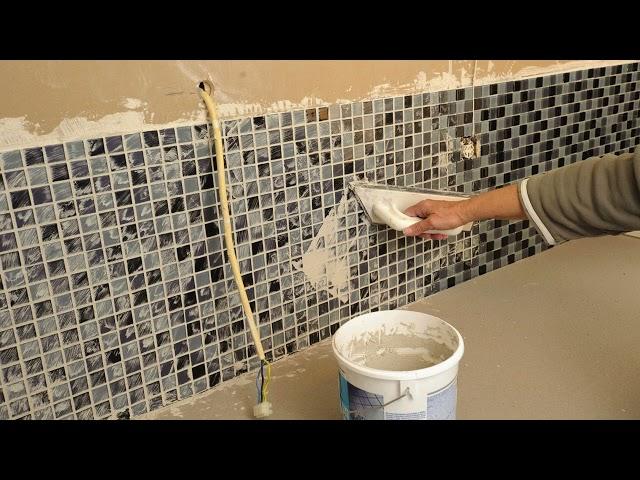 Grout: Your Bathroom Tiling Project's Secret Weapon!