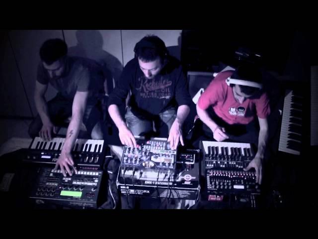 Shock-HRz - OnE WaY TicKeT to AndromedA [Elektron, Arturia, Korg, Roland, Akai & Yamaha Live Set]