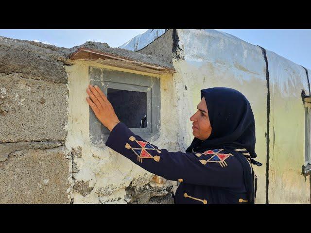 A Small Window, a World of Generosity: A Kind Filmmaker's Gift to a Single Mother