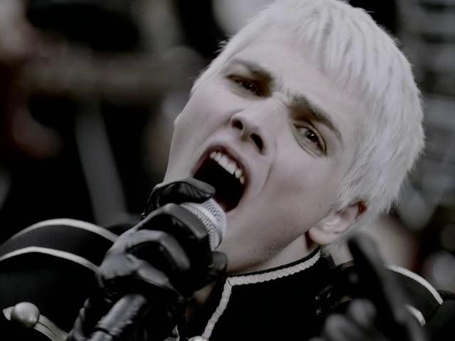 My Chemical Romance - Welcome To The Black Parade (Outtake Version)