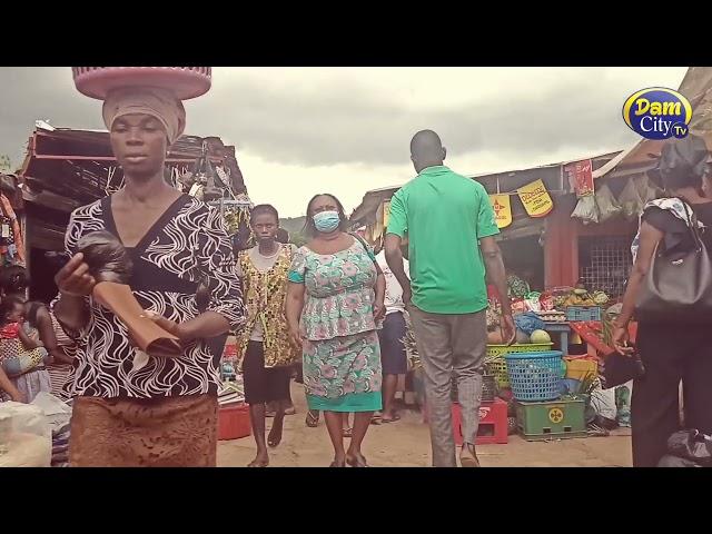 A day tour of the Akosombo market