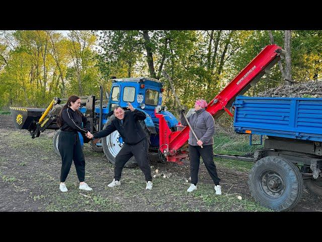Все буде Україна! День з дівчатами — навіть подрібнювач гілок ARPAL не витримав...