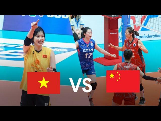 Việt Nam vs Trung Quốc | Thanh Thuý và màn đại chiến không tưởng với đội bóng Trung Quốc