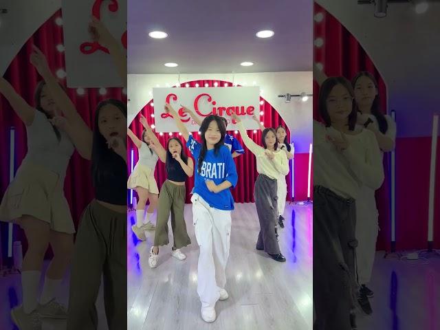 Các bạn chọn Team nào? | Battle Dance Trend tắt đèn douyin | Follow Thầy để xem nhiều Clip nhảy hơn