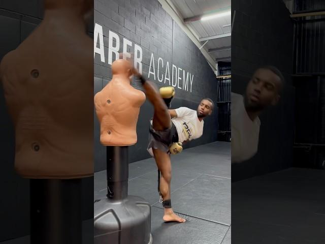 Advanced kickboxing combos