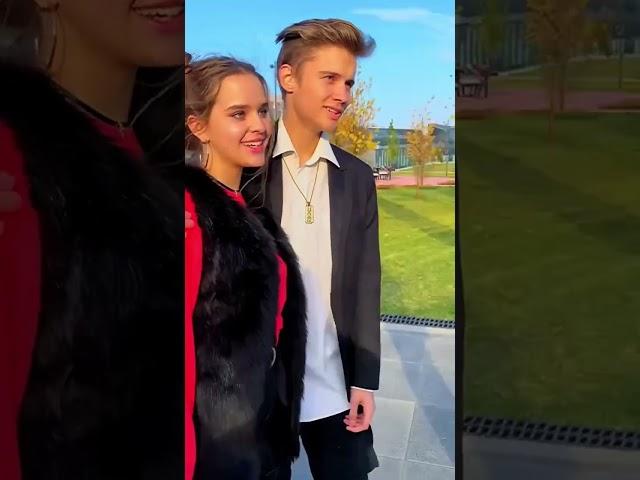 WHICH GUY IS COOLER? BLONDE or BRUNETTE? / MARGO_FLURY