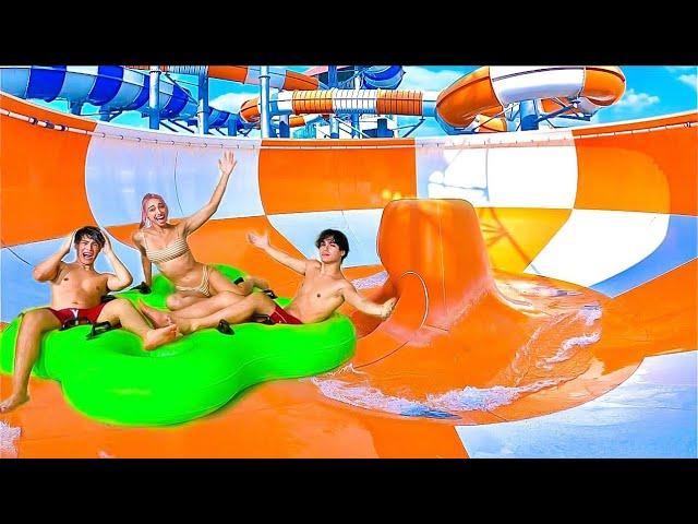 24 HOUR OVERNIGHT WATERPARK CHALLENGE!!