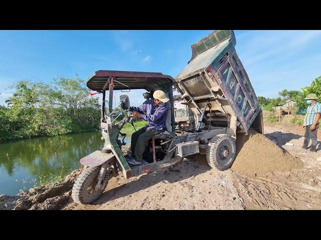 Amazing, the diy 3 wheeler truck carrying sand and construction materials is very strong,hieu excava