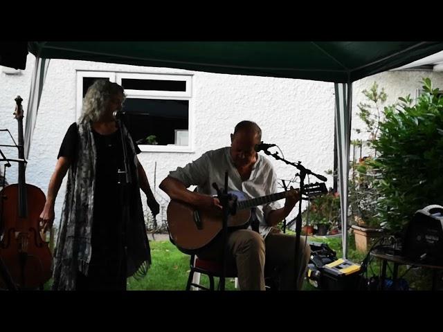 Wake Up, Little Sparrow ~ Grahame & Maria Hood (Garden Sessions)