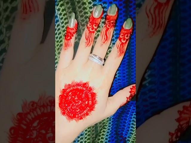 Beautiful Gol Tikki Mehndi Design Indian gold mehndi shots hamna fashion geek