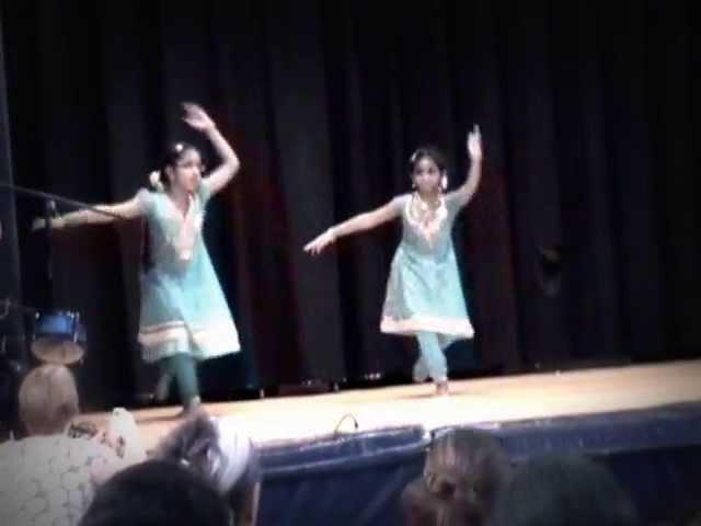 Thanvi Dharshini Dance at IMS Talent Show