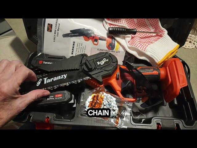 what's inside our Taranzy mini chainsaw box 