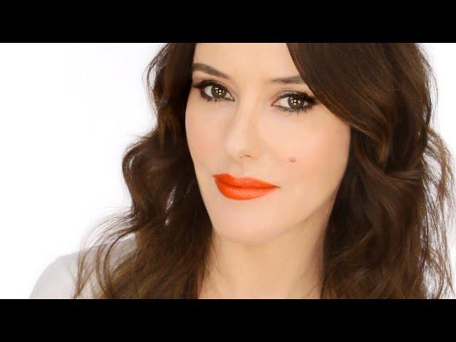 Keira Knightley Red Carpet Look - How to Wear an Orange Lip