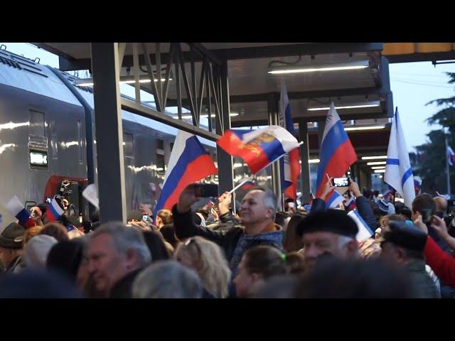 Celebrations Greet Moscow-Simferopol Train After Opening Of Bridge To Crimea