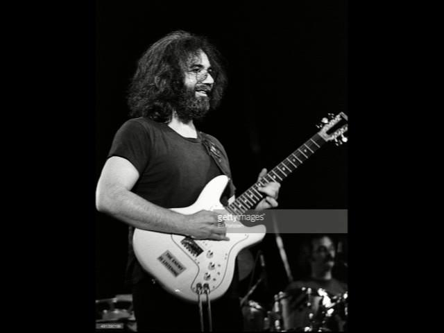 The Grateful Dead- Scarlet Begonias/Fire On The Mountain 5/8/1977