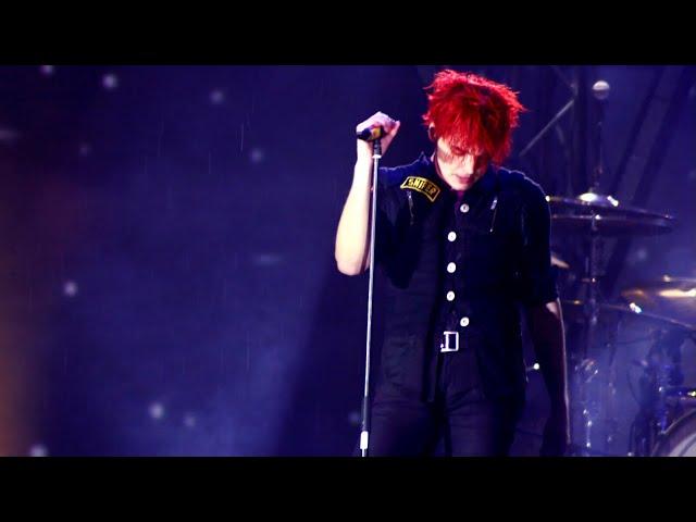 My Chemical Romance - SING (Live at MTV Valencia 2011)