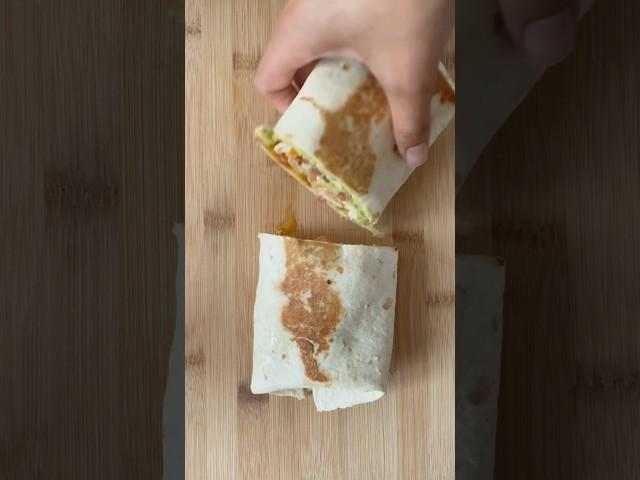 My favorite way to Make a Chicken (Easy)  #chicken #sandwich  #onemadnesscoco