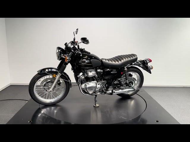 Kawasaki W800 2025