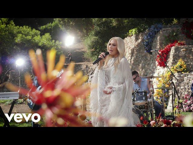 Gwen Stefani - Swallow My Tears (Backyard Garden Party)