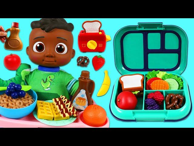 Cocomelon Cody Packs His Bento Lunch Box for School!