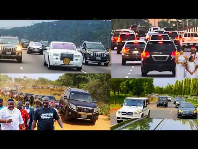 See Expensive Convoy that Stormed Enugu for Flavour Father's Burial and Why it Didn't Hold in Umunze