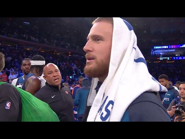 Donte DiVincenzo & Rick Brunson exchange words 