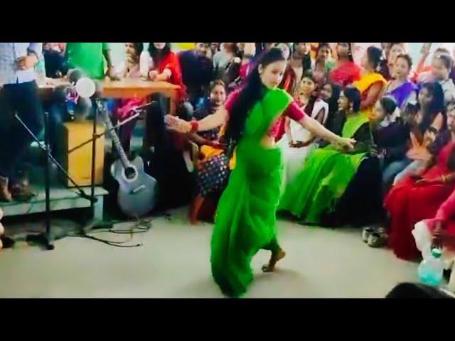 Mohni || Monika Verma &  Toshant || College viral Dance Full video || Chhattisgarhi Romantic Song ||