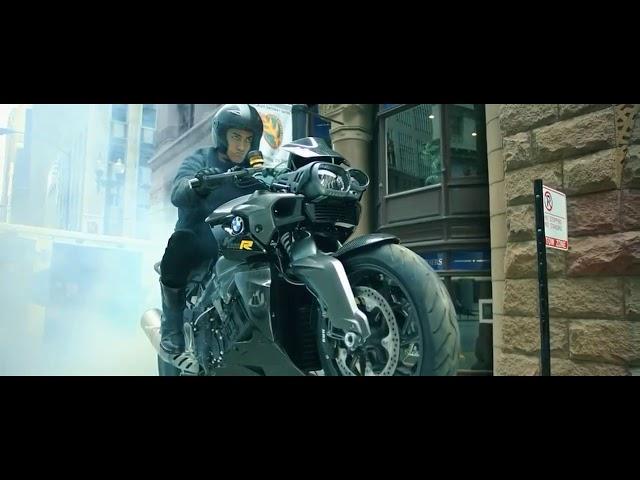 Dhoom 3 entry scene