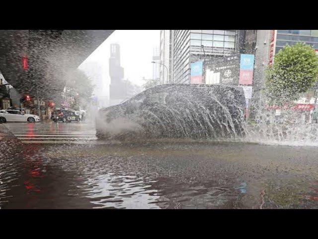 Tokyo,japan, get ready! Typhoon talas is approaching. Flooding in Shizuoka