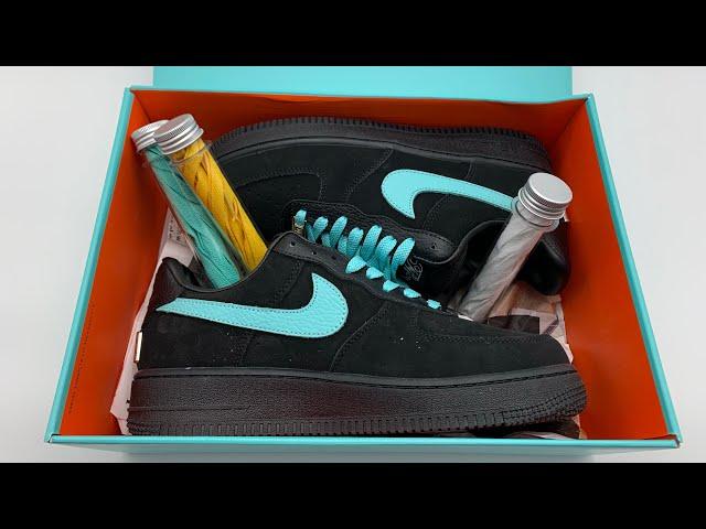 Кроссовки Tiffany & Co. x Nike Air Force 1 Low '1837' обзор