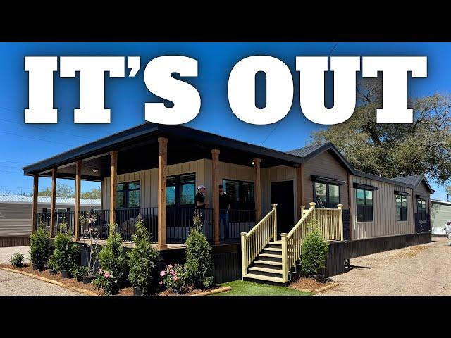 The "VIRAL" prefab house from the latest home show is OUT! Modular Home Tour