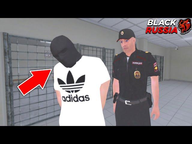 ЛОВИМ НАГЛЫХ ПРЕСТУПНИКОВ! БУДНИ В УМВД НА БЛЕК РАША - Black Russia(блек раша умвд)